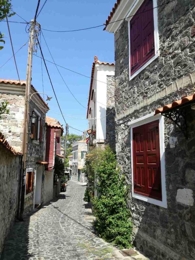 Μαχη Ενοικιαζόμενα Δωμάτια 미팀나 외부 사진