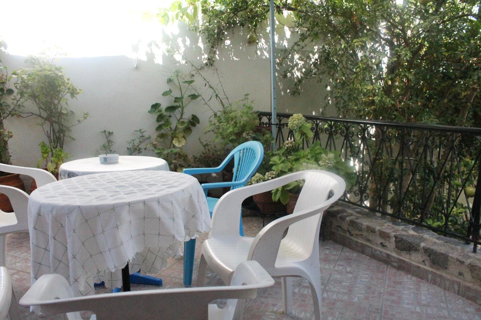 Μαχη Ενοικιαζόμενα Δωμάτια 미팀나 외부 사진