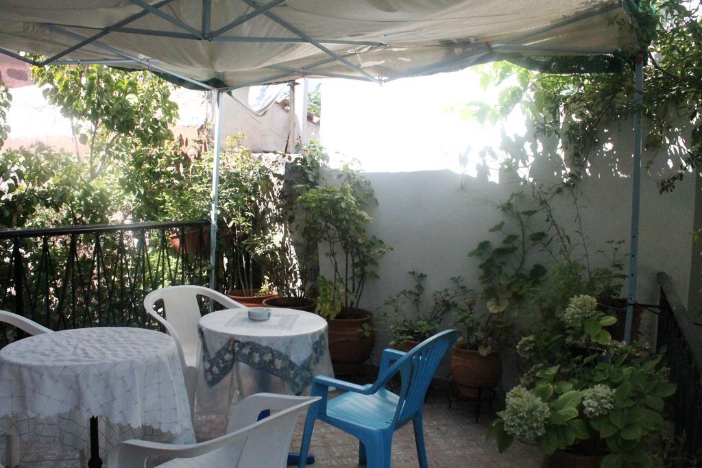 Μαχη Ενοικιαζόμενα Δωμάτια 미팀나 외부 사진