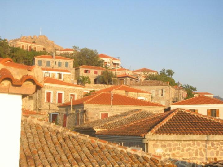 Μαχη Ενοικιαζόμενα Δωμάτια 미팀나 외부 사진